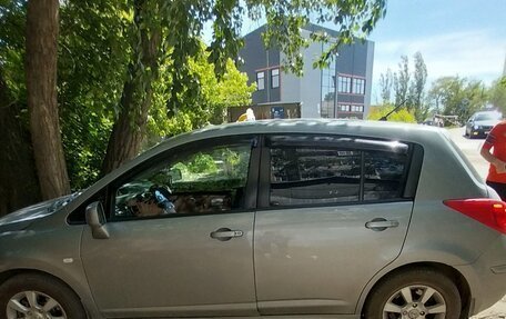 Nissan Tiida, 2011 год, 850 000 рублей, 4 фотография
