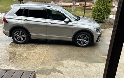 Volkswagen Tiguan II, 2018 год, 3 700 000 рублей, 1 фотография