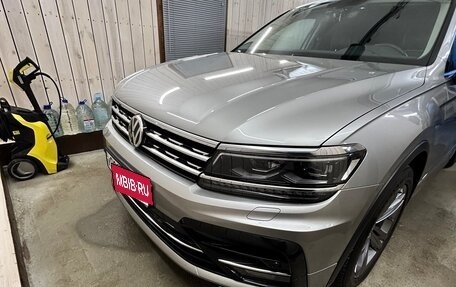 Volkswagen Tiguan II, 2018 год, 3 700 000 рублей, 4 фотография