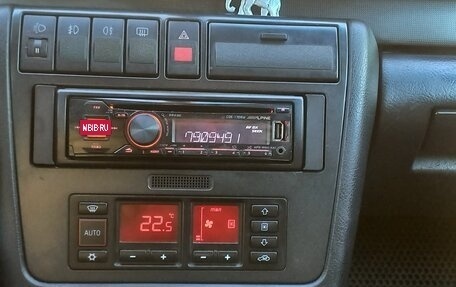 Audi A4, 1997 год, 348 000 рублей, 2 фотография