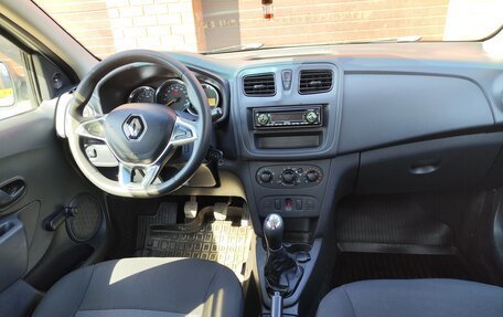 Renault Logan II, 2019 год, 575 000 рублей, 13 фотография
