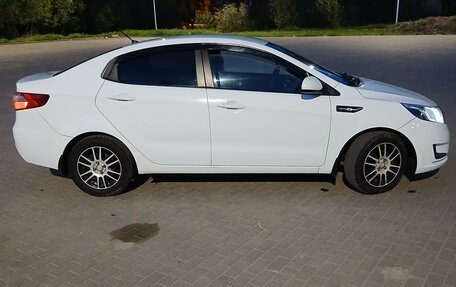 KIA Rio III рестайлинг, 2013 год, 850 000 рублей, 14 фотография