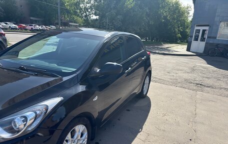 Hyundai i30 II рестайлинг, 2014 год, 850 000 рублей, 2 фотография