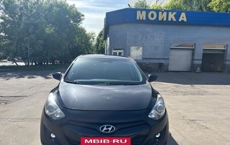 Hyundai i30 II рестайлинг, 2014 год, 850 000 рублей, 3 фотография