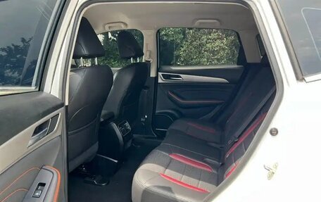 Haval F7 I, 2022 год, 1 300 100 рублей, 9 фотография