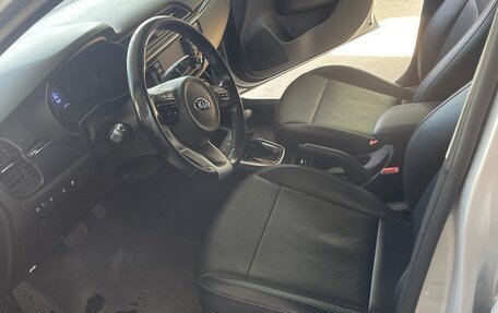 KIA Rio IV, 2017 год, 1 550 000 рублей, 6 фотография