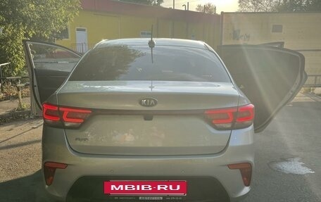 KIA Rio IV, 2017 год, 1 550 000 рублей, 4 фотография
