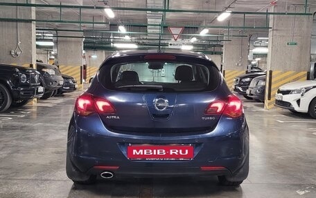 Opel Astra J, 2011 год, 606 000 рублей, 10 фотография