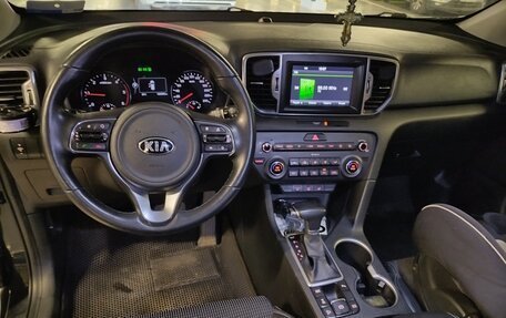 KIA Sportage IV рестайлинг, 2016 год, 2 100 000 рублей, 10 фотография