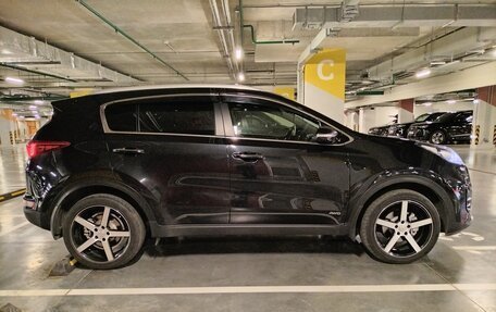 KIA Sportage IV рестайлинг, 2016 год, 2 100 000 рублей, 4 фотография