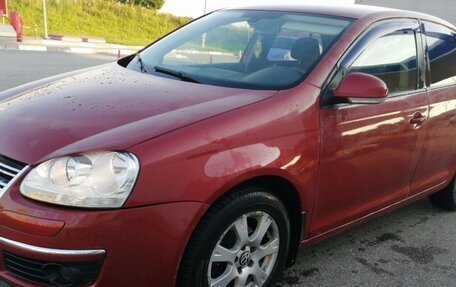 Volkswagen Jetta VI, 2010 год, 550 000 рублей, 2 фотография