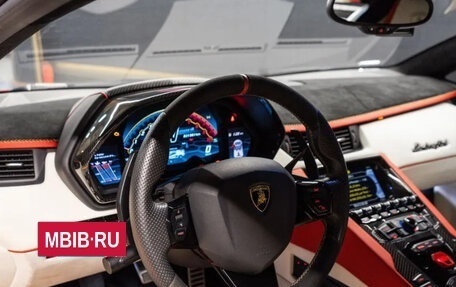 Lamborghini Aventador I рестайлинг, 2019 год, 49 820 000 рублей, 11 фотография
