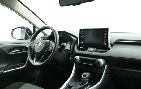 Toyota RAV4, 2021 год, 3 708 000 рублей, 3 фотография