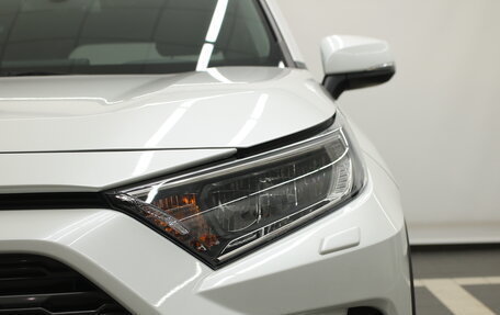 Toyota RAV4, 2021 год, 3 708 000 рублей, 16 фотография