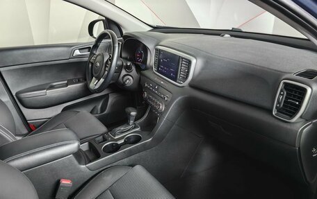 KIA Sportage IV рестайлинг, 2021 год, 2 198 000 рублей, 9 фотография