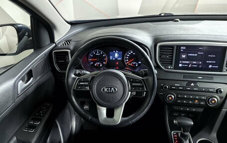 KIA Sportage IV рестайлинг, 2021 год, 2 198 000 рублей, 15 фотография