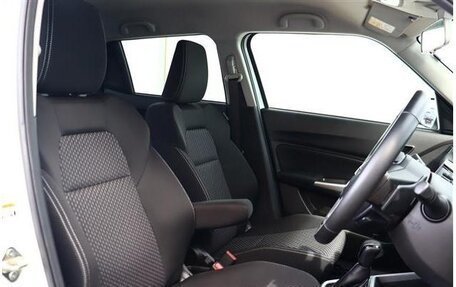 Suzuki Swift V, 2021 год, 1 200 000 рублей, 4 фотография