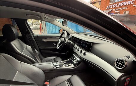 Mercedes-Benz E-Класс, 2021 год, 2 750 000 рублей, 7 фотография