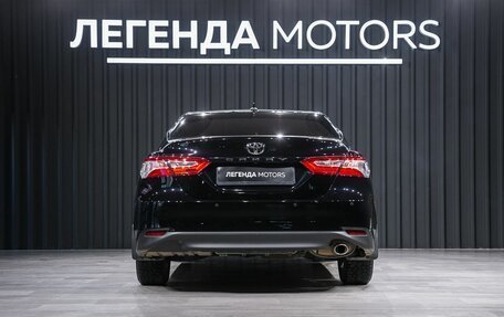 Toyota Camry, 2022 год, 2 740 000 рублей, 5 фотография