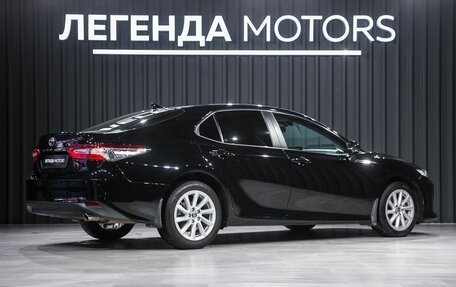 Toyota Camry, 2022 год, 2 740 000 рублей, 4 фотография