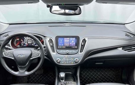 Chevrolet Malibu IX, 2021 год, 1 860 000 рублей, 7 фотография