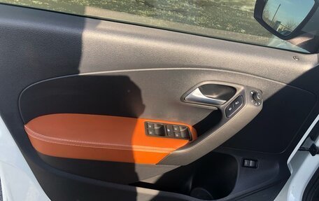 Volkswagen Polo VI (EU Market), 2018 год, 1 180 000 рублей, 14 фотография