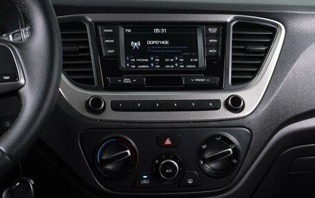 Hyundai Solaris II рестайлинг, 2018 год, 1 514 000 рублей, 13 фотография