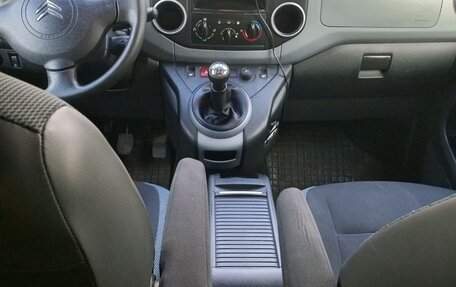 Citroen Berlingo II рестайлинг, 2011 год, 990 000 рублей, 19 фотография
