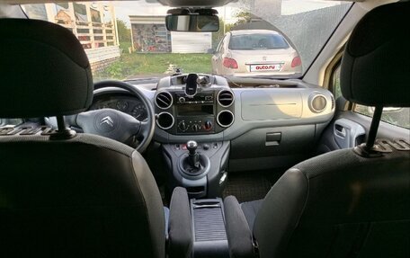 Citroen Berlingo II рестайлинг, 2011 год, 990 000 рублей, 23 фотография