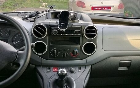 Citroen Berlingo II рестайлинг, 2011 год, 990 000 рублей, 25 фотография