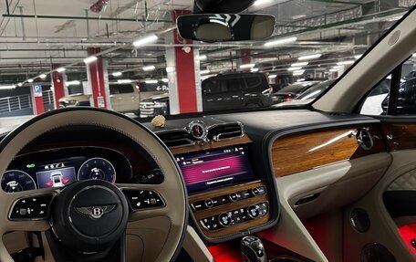 Bentley Bentayga I, 2020 год, 20 750 000 рублей, 18 фотография