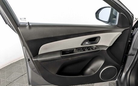 Chevrolet Cruze II, 2015 год, 940 000 рублей, 19 фотография