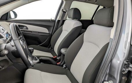 Chevrolet Cruze II, 2015 год, 940 000 рублей, 20 фотография