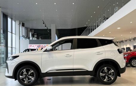 Chery Tiggo 4 I рестайлинг, 2025 год, 2 420 000 рублей, 4 фотография