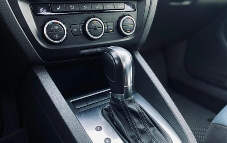 Volkswagen Jetta VI, 2013 год, 1 120 000 рублей, 15 фотография