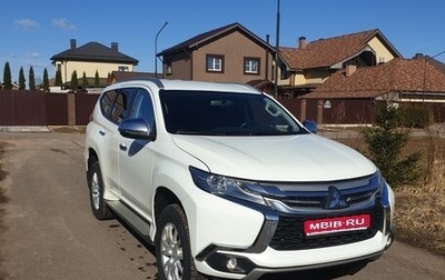 Mitsubishi Pajero Sport III рестайлинг, 2017 год, 2 800 000 рублей, 1 фотография