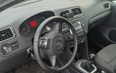 Volkswagen Polo VI (EU Market), 2012 год, 855 000 рублей, 11 фотография