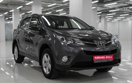 Toyota RAV4, 2013 год, 1 785 000 рублей, 3 фотография