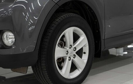 Toyota RAV4, 2013 год, 1 785 000 рублей, 14 фотография