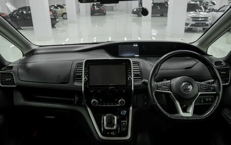 Nissan Serena IV, 2018 год, 1 720 000 рублей, 10 фотография