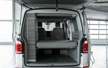 Volkswagen California T6, 2016 год, 6 700 000 рублей, 14 фотография