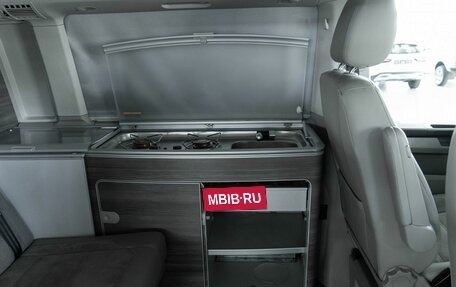 Volkswagen California T6, 2016 год, 6 700 000 рублей, 21 фотография
