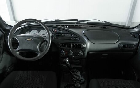 Chevrolet Niva I рестайлинг, 2006 год, 355 000 рублей, 9 фотография