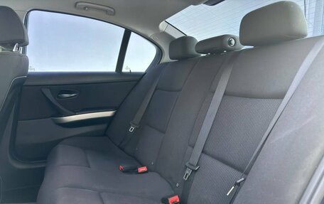 BMW 3 серия, 2011 год, 1 250 000 рублей, 15 фотография