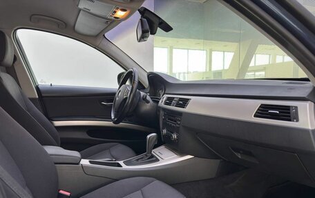BMW 3 серия, 2011 год, 1 250 000 рублей, 13 фотография
