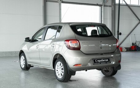 Renault Sandero II рестайлинг, 2016 год, 700 000 рублей, 3 фотография