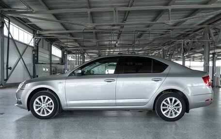 Skoda Octavia, 2019 год, 1 999 000 рублей, 6 фотография