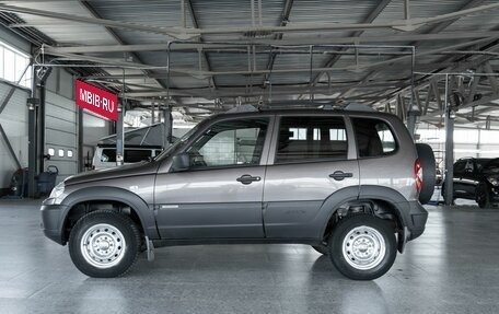 Chevrolet Niva I рестайлинг, 2017 год, 590 000 рублей, 6 фотография