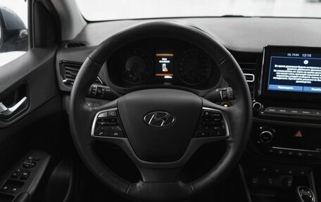 Hyundai Solaris II рестайлинг, 2021 год, 1 680 000 рублей, 9 фотография