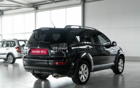 Mitsubishi Outlander III рестайлинг 3, 2008 год, 886 000 рублей, 2 фотография